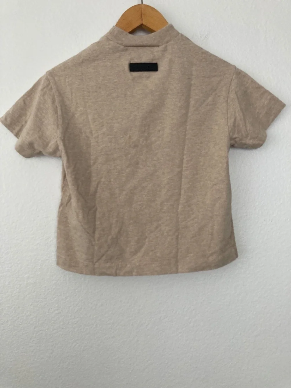 Fear of God Essentials Youth 4/5 Beige T Shirt Logo Streetwear 100% Cotton